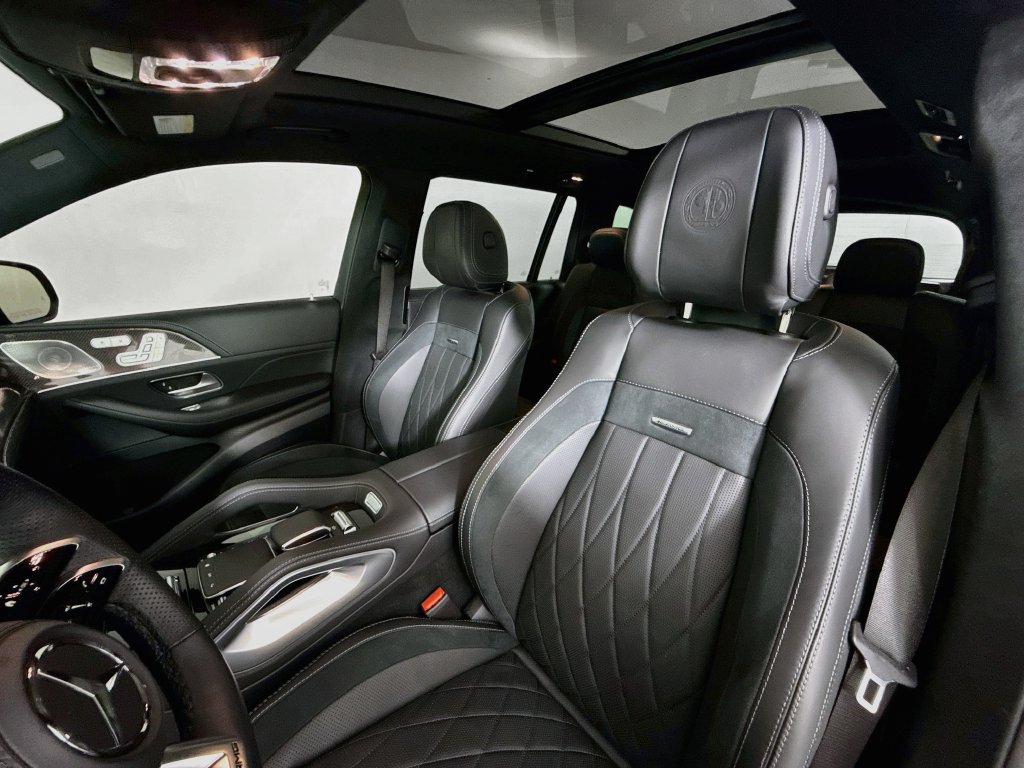 Used 2026 Mercedes-Benz GLS 63 AMG 4MATIC image 5