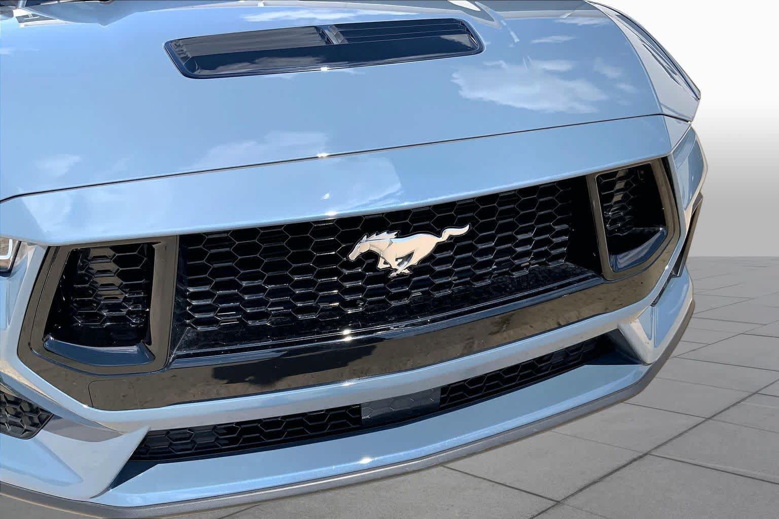 Used 2024 Ford Mustang GT Premium RWD image 30