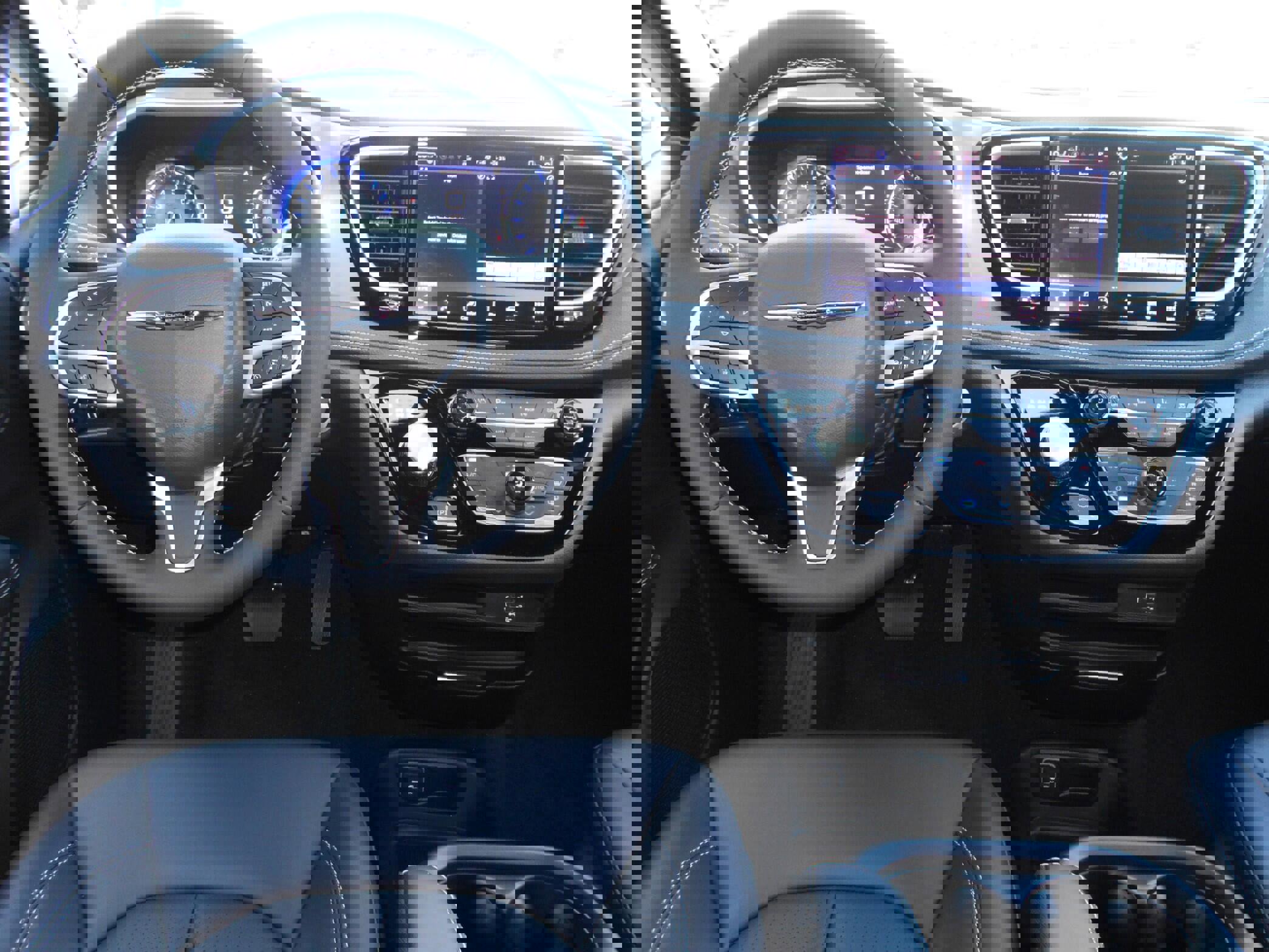 New 2026 Chrysler Pacifica Select image 4