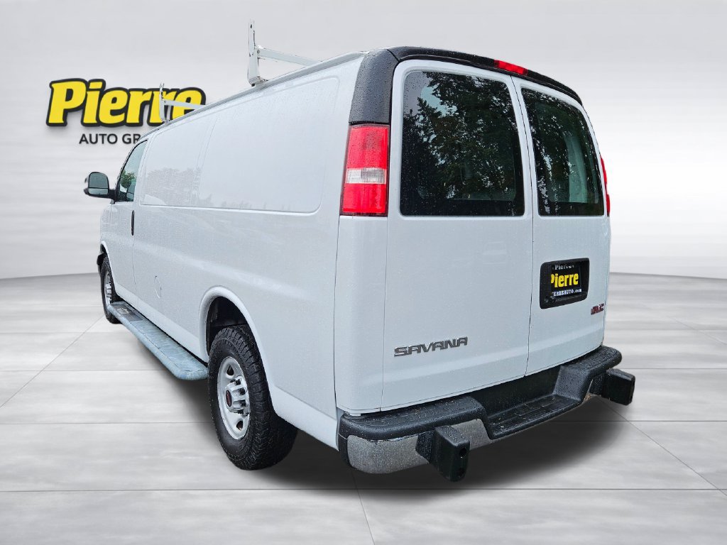 Used 2020 GMC Savana 2500 w/ Driver Convenience Package RWD image 3