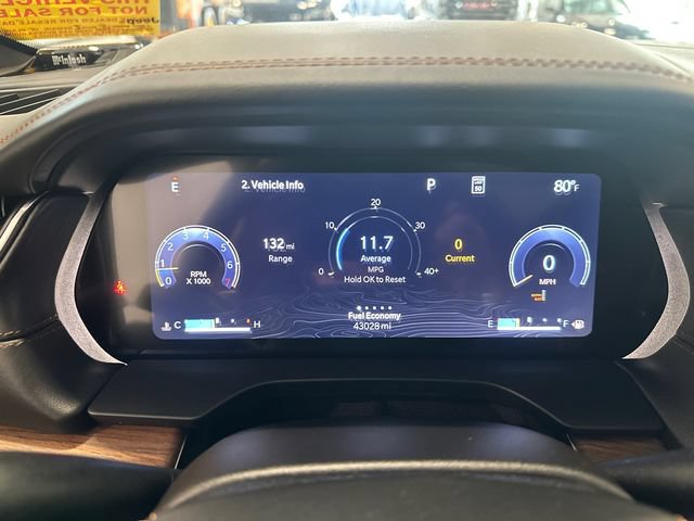 Used 2023 Jeep Grand Cherokee Summit AWD/4WD image 14
