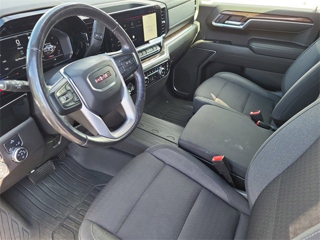 Used 2022 GMC Sierra 1500 Elevation image 12