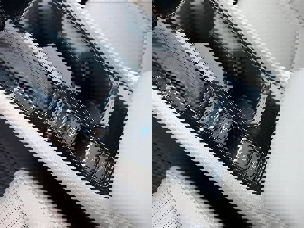 Used 2023 Honda Accord EX-L image 20