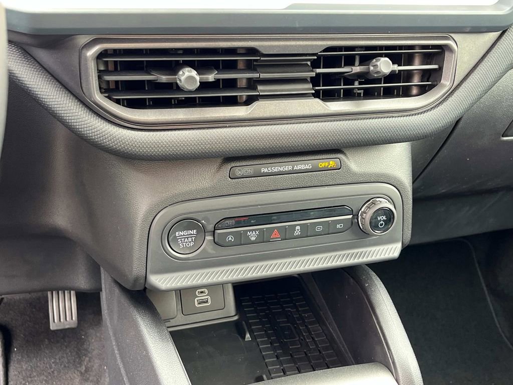 Used 2025 Ford Bronco Sport Heritage w/ Convenience Package image 26