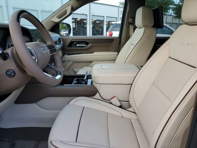 New 2026 GMC Yukon Denali w/ Denali Reserve Package RWD image 19