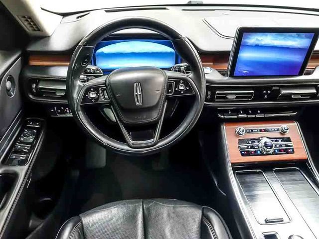 Used 2021 Lincoln Aviator Reserve w/ Equipment Group 208A AWD/4WD image 14