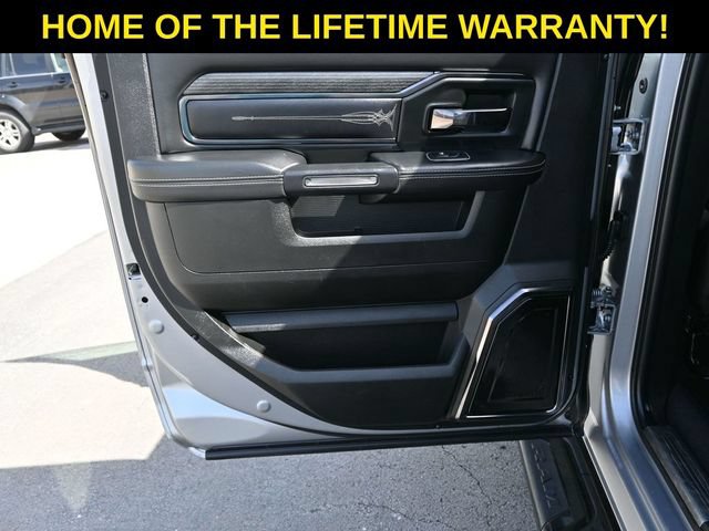 Used 2022 RAM 3500 Limited AWD/4WD image 74