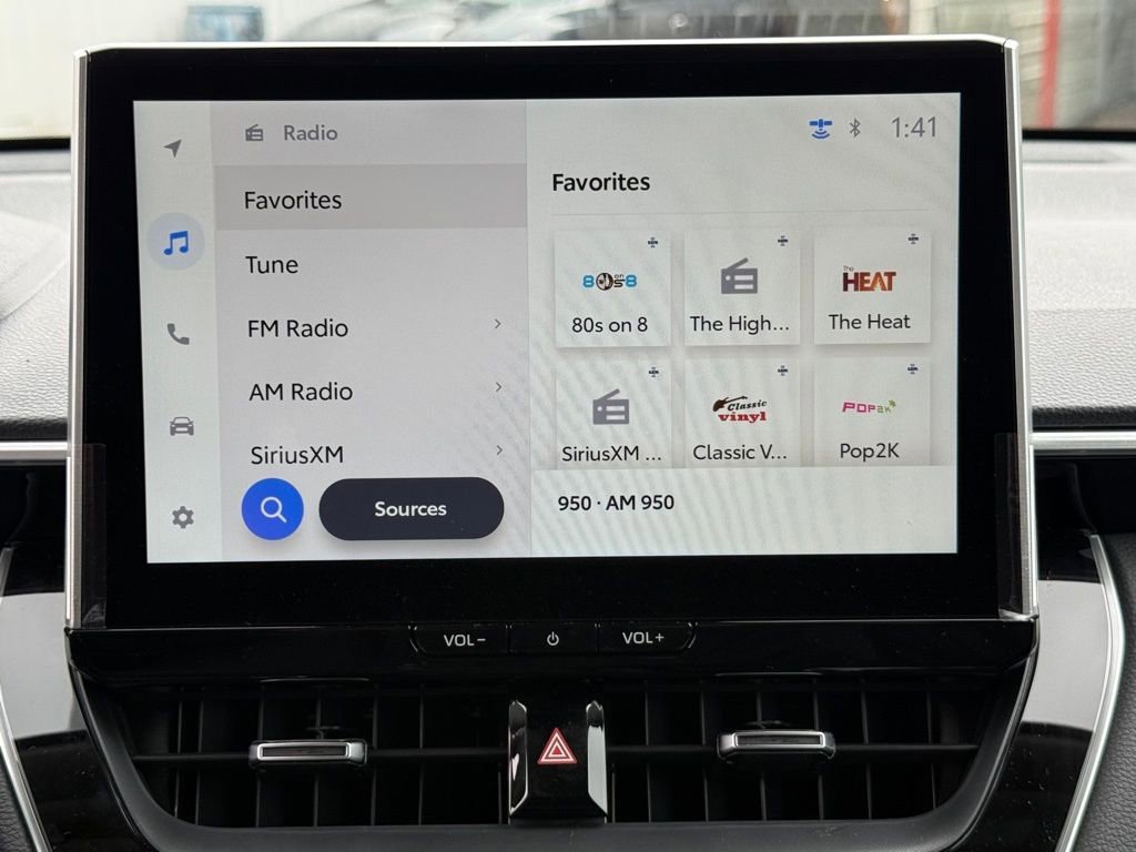 Certified 2026 Toyota Corolla Cross XLE image 30