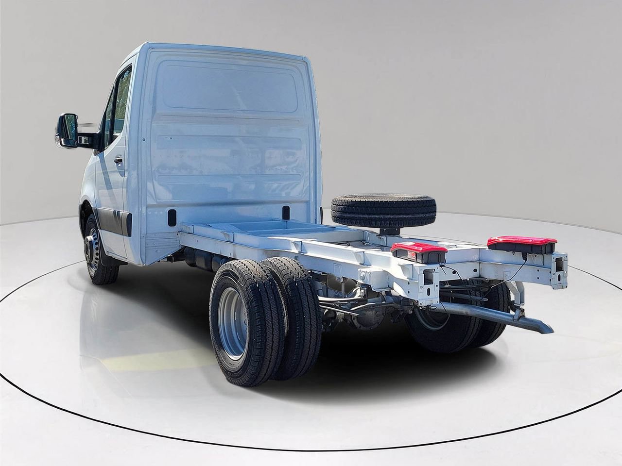 New 2024 Mercedes-Benz Sprinter 4500 image 4