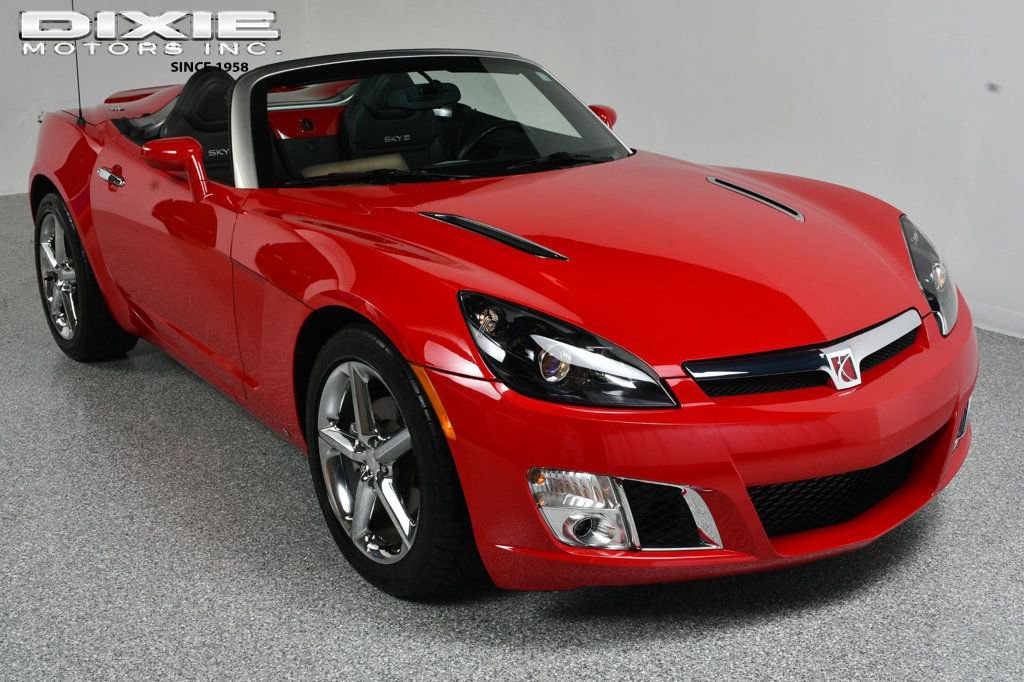Used 2007 Saturn Sky Red Line RWD image 1