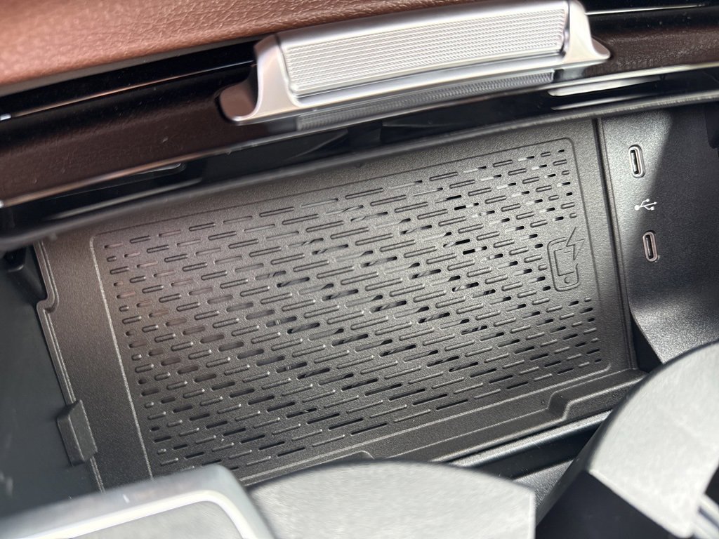 New 2026 Mercedes-Benz GLS 450 4MATIC image 47