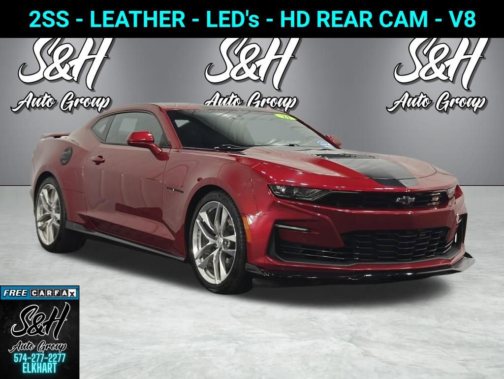 Used 2021 Chevrolet Camaro SS w/ Wild Cherry Design Package 2 RWD image 1