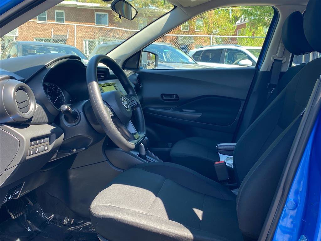 Used 2024 Nissan Kicks S image 13