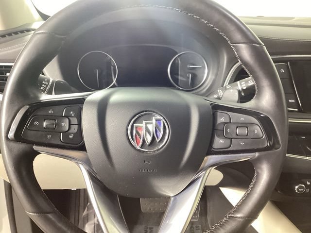 Used 2022 Buick Enclave Avenir w/ Avenir Technology Package FWD image 13