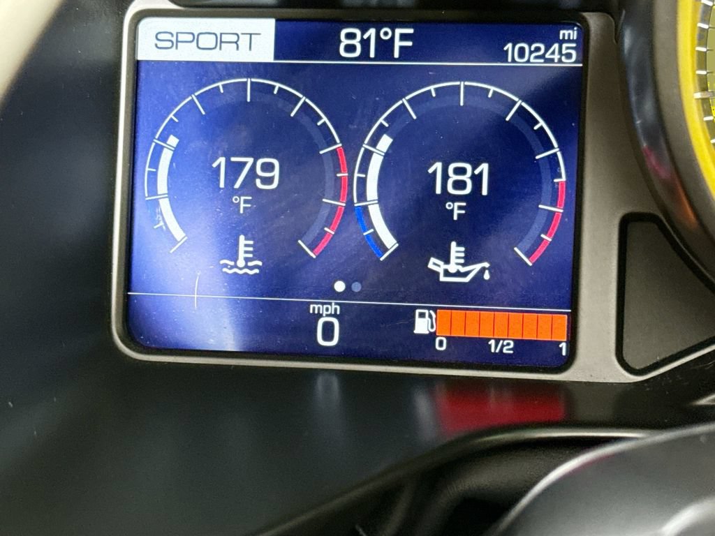 Used 2019 Ferrari Portofino RWD image 14