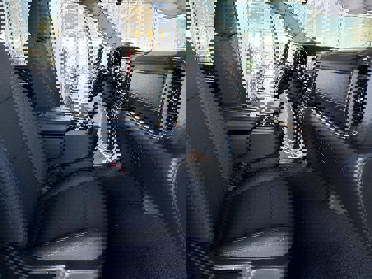 Used 2025 Chevrolet Silverado 2500 LT w/ Convenience Package AWD/4WD image 24