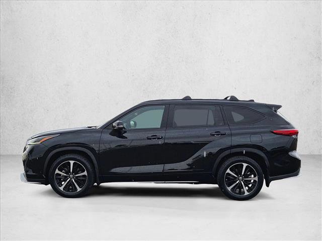 Used 2022 Toyota Highlander XSE image 8
