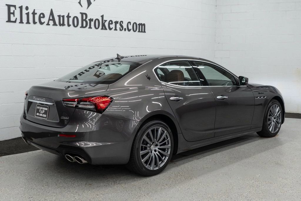 Used 2022 Maserati Ghibli Modena Q4 image 32