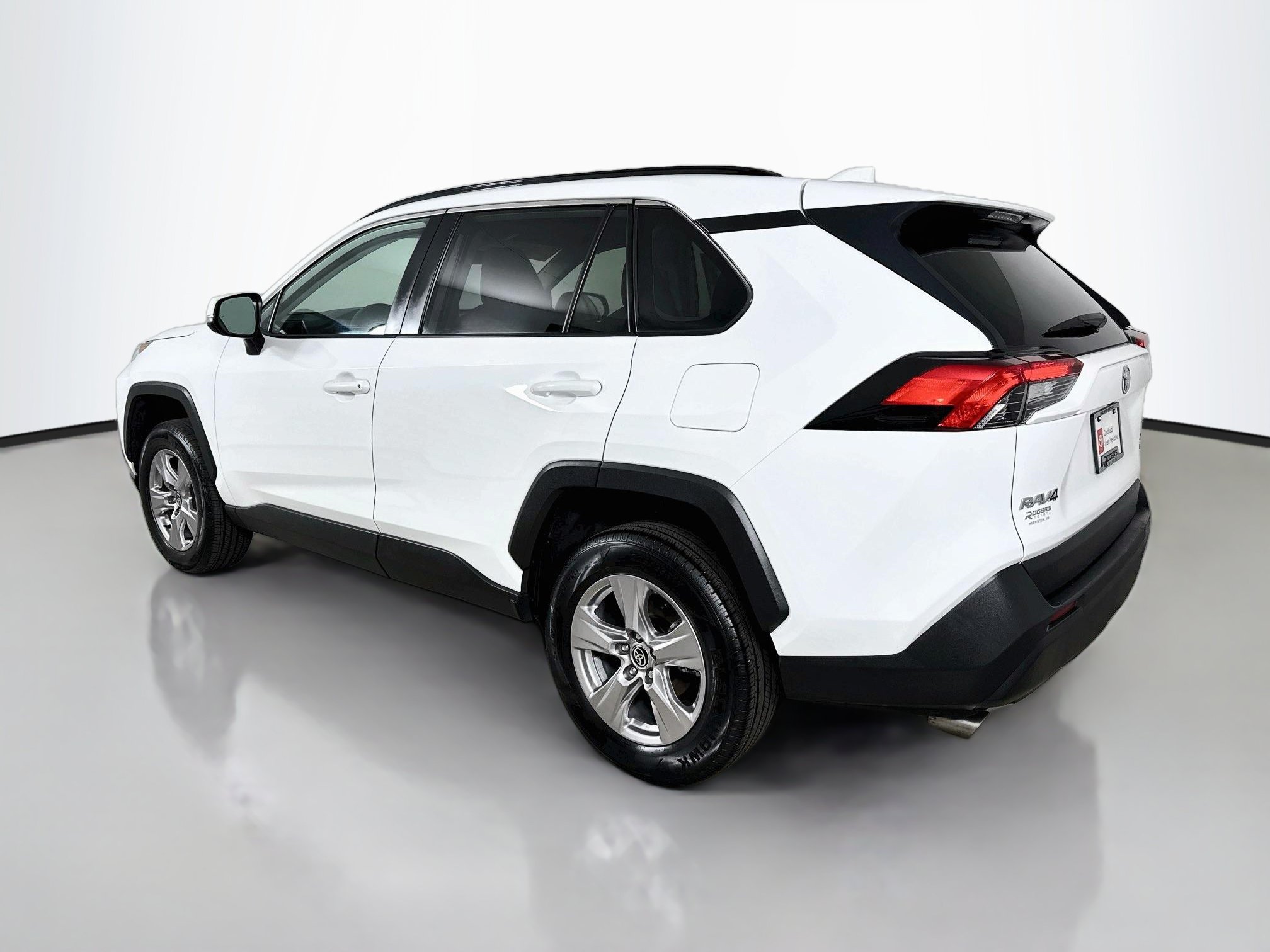 Certified 2025 Toyota RAV4 XLE AWD/4WD image 6