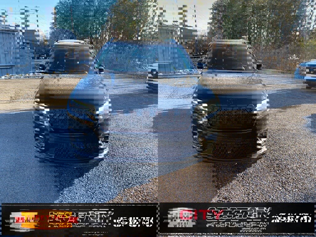 Used 2023 Jeep Cherokee Altitude Lux video 2