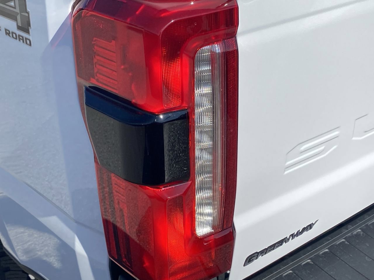 New 2026 Ford F250 XLT w/ XLT Premium Package AWD/4WD image 8