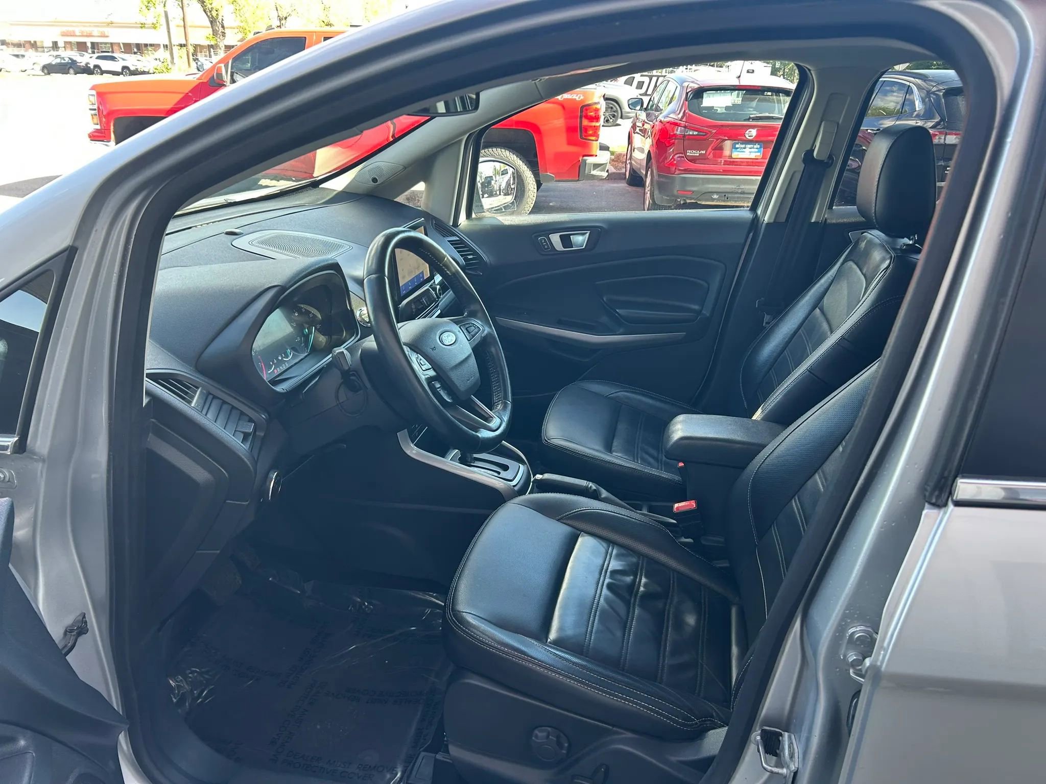Used 2020 Ford EcoSport Titanium AWD/4WD image 3