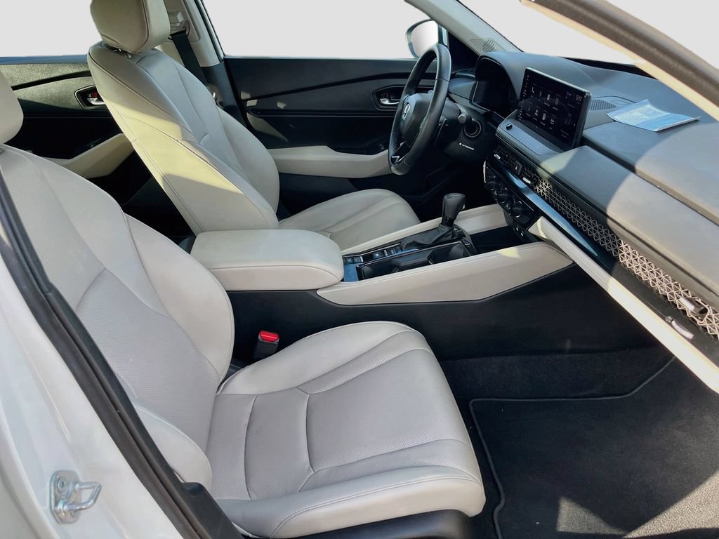 Used 2025 Honda Accord EX-L image 27