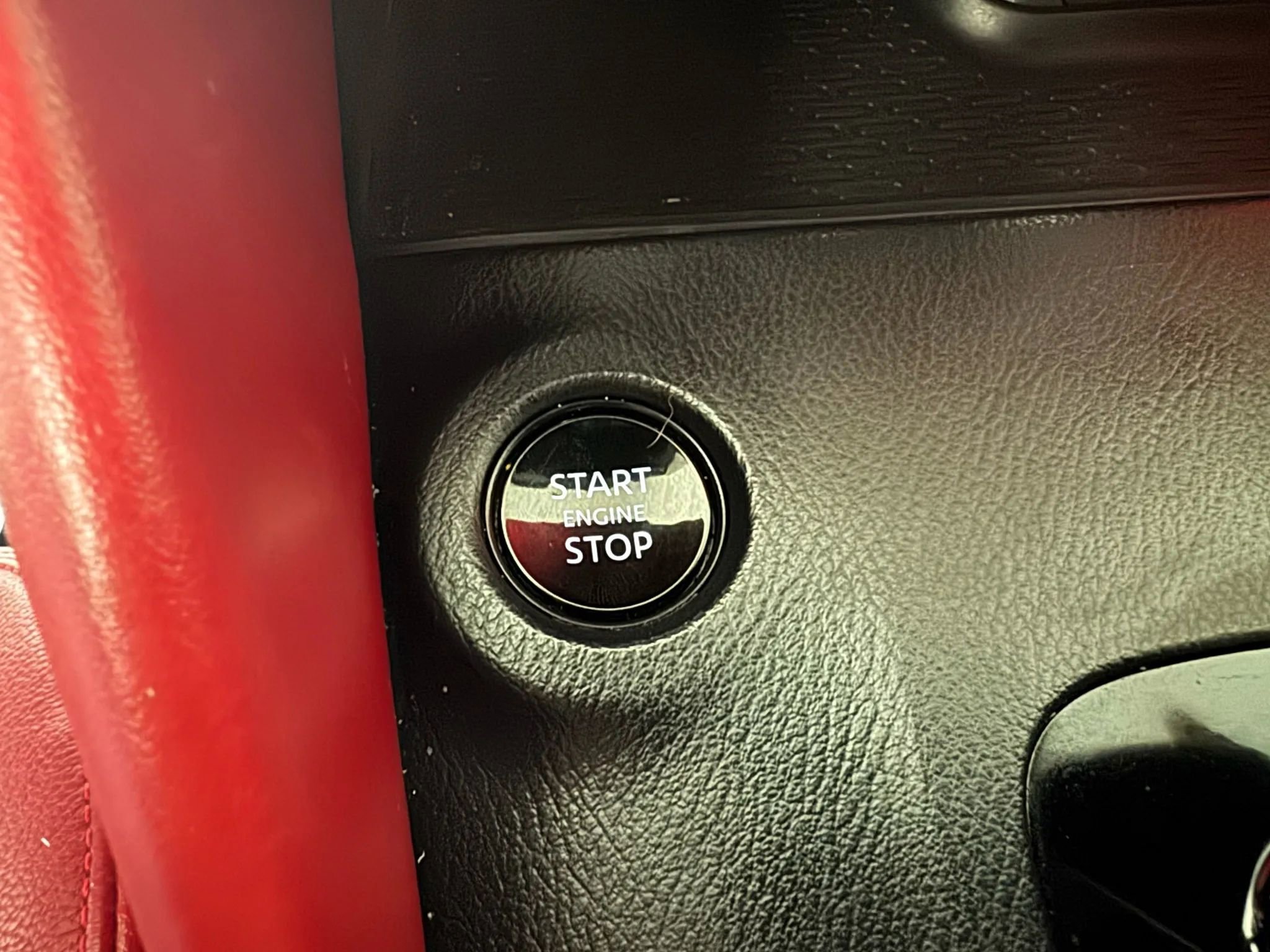 Used 2023 Nissan Z w/ Floor Mat Package (L93) image 16