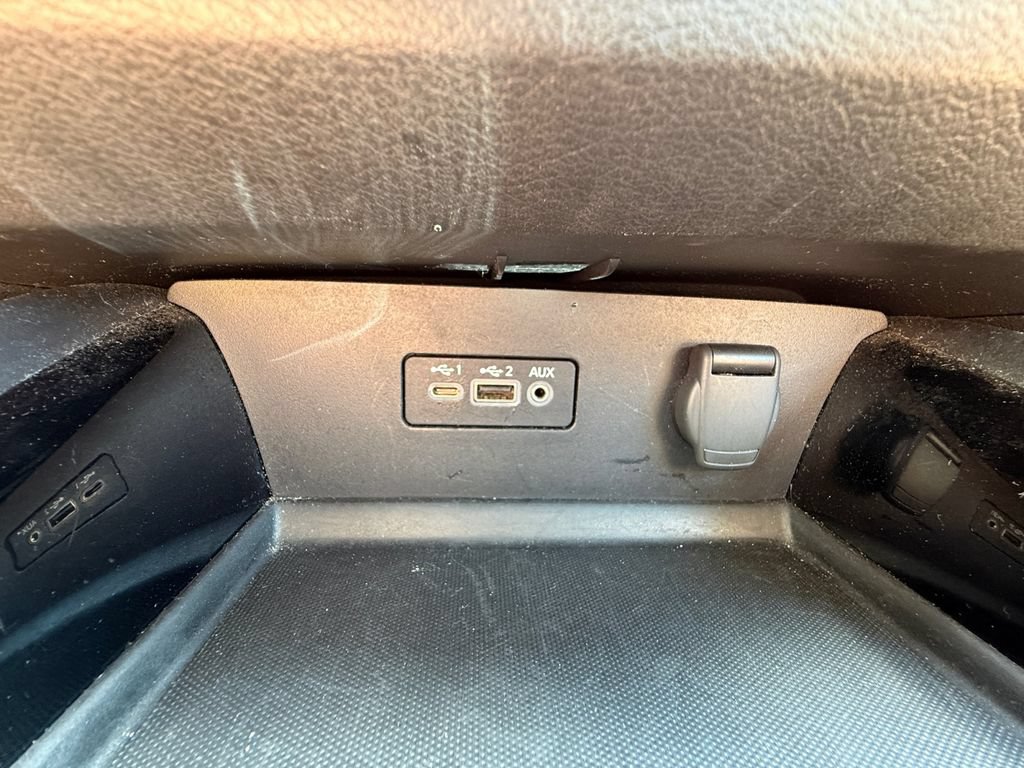 Used 2024 Nissan Altima 2.5 SV FWD image 29