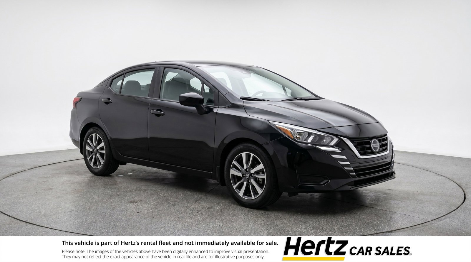 Used 2025 Nissan Versa SV image 1