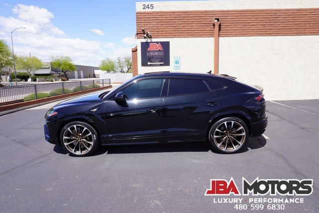 Used 2019 Lamborghini Urus image 46