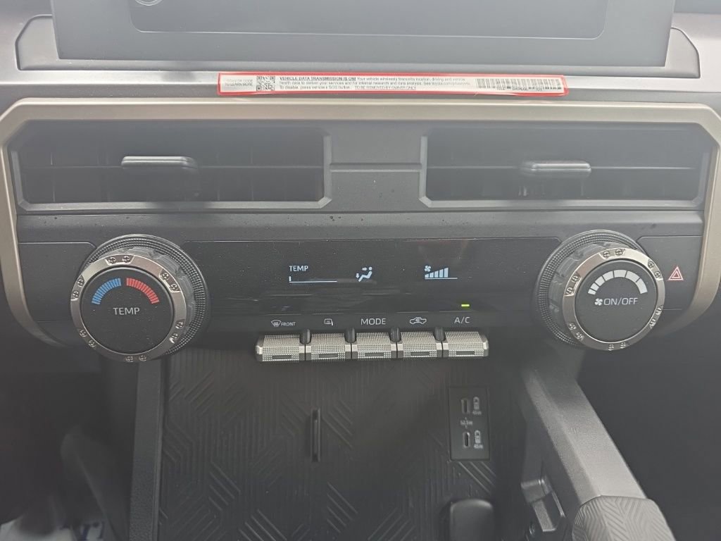 Used 2025 Toyota Tacoma SR5 image 26