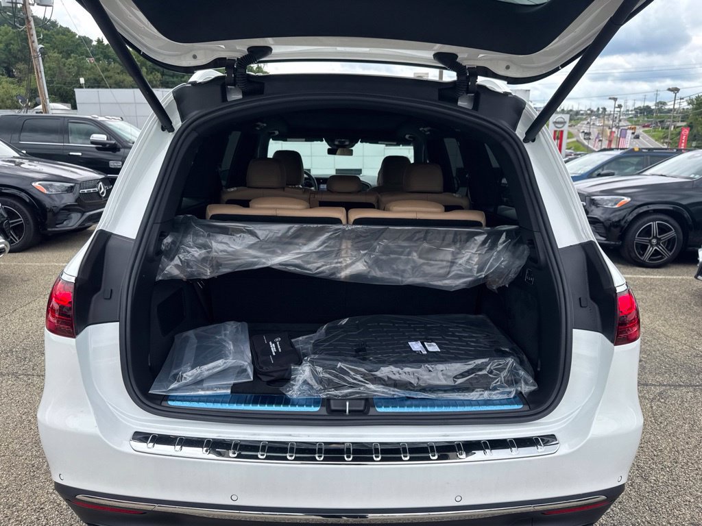 New 2026 Mercedes-Benz GLS 450 4MATIC image 14