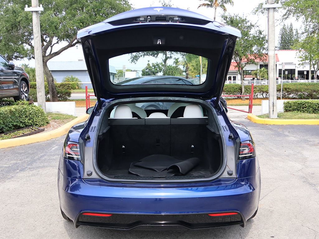 Used 2023 Tesla Model S AWD/4WD image 21