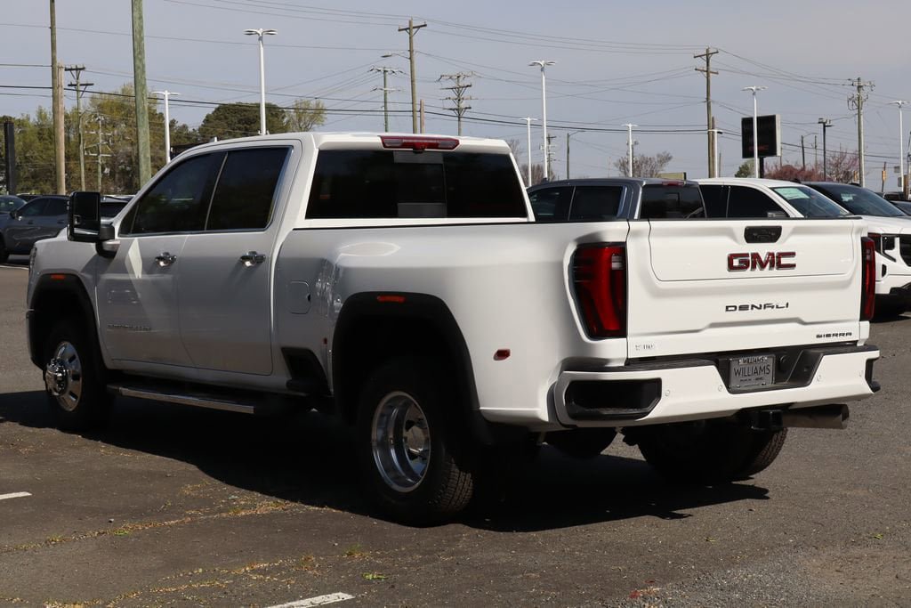 New 2026 GMC Sierra 3500 Denali w/ Denali Reserve Package AWD/4WD image 6