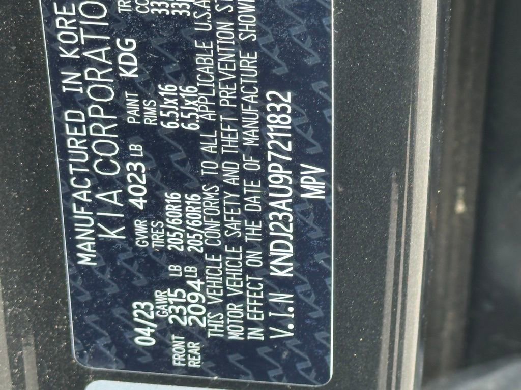 Used 2023 Kia Soul LX w/ LX Technology Package image 41