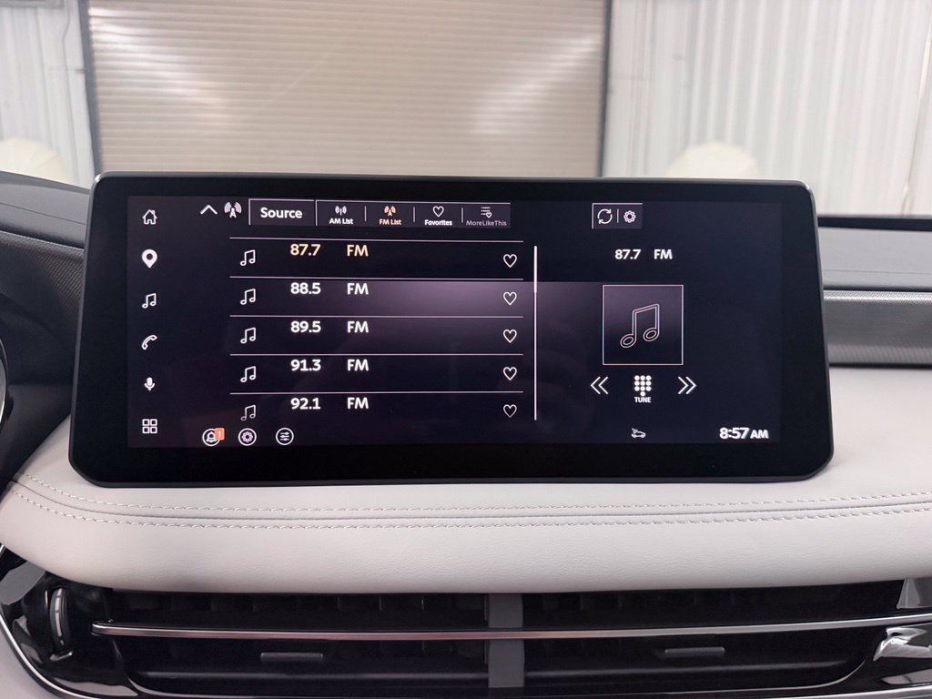 New 2027 INFINITI QX60 Luxe w/ Cargo Package FWD image 23