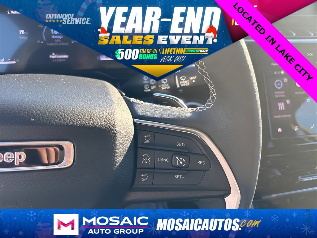 Used 2024 Jeep Grand Cherokee Altitude image 28