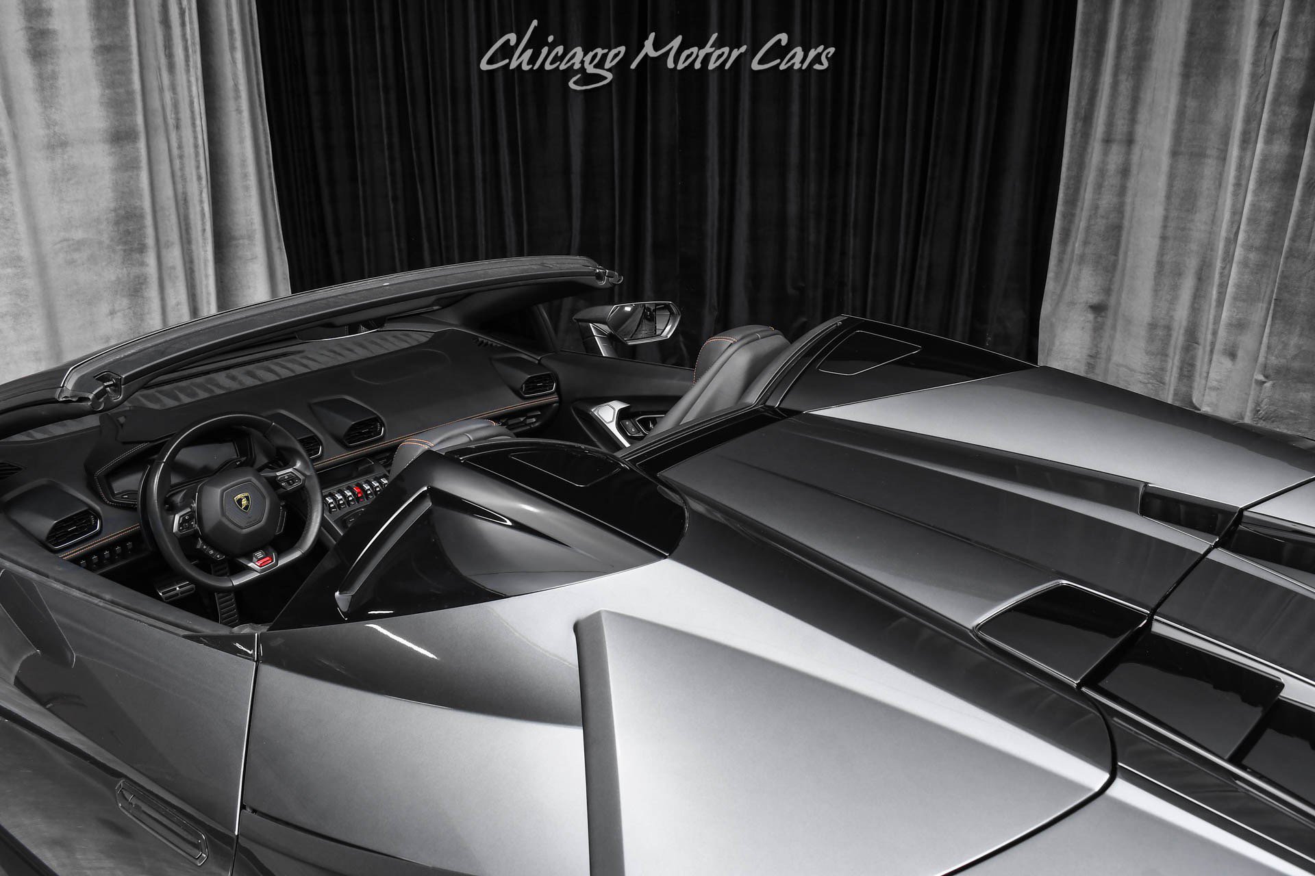 Used 2019 Lamborghini Huracan LP 580-2 RWD image 33