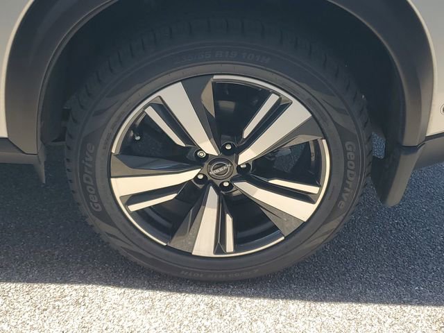 Certified 2023 Nissan Rogue SL w/ SL Premium Package FWD image 35
