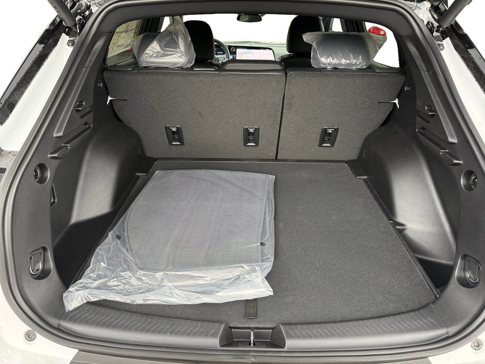 New 2026 Chevrolet Equinox EV LT image 17