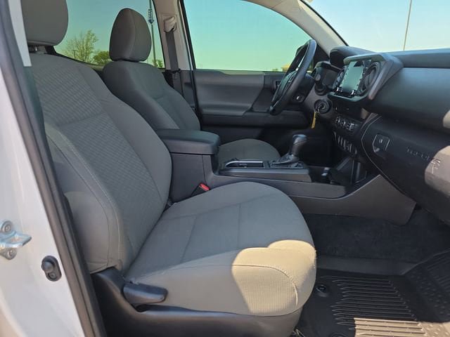 Used 2021 Toyota Tacoma SR w/ SR Convenience Package RWD image 15