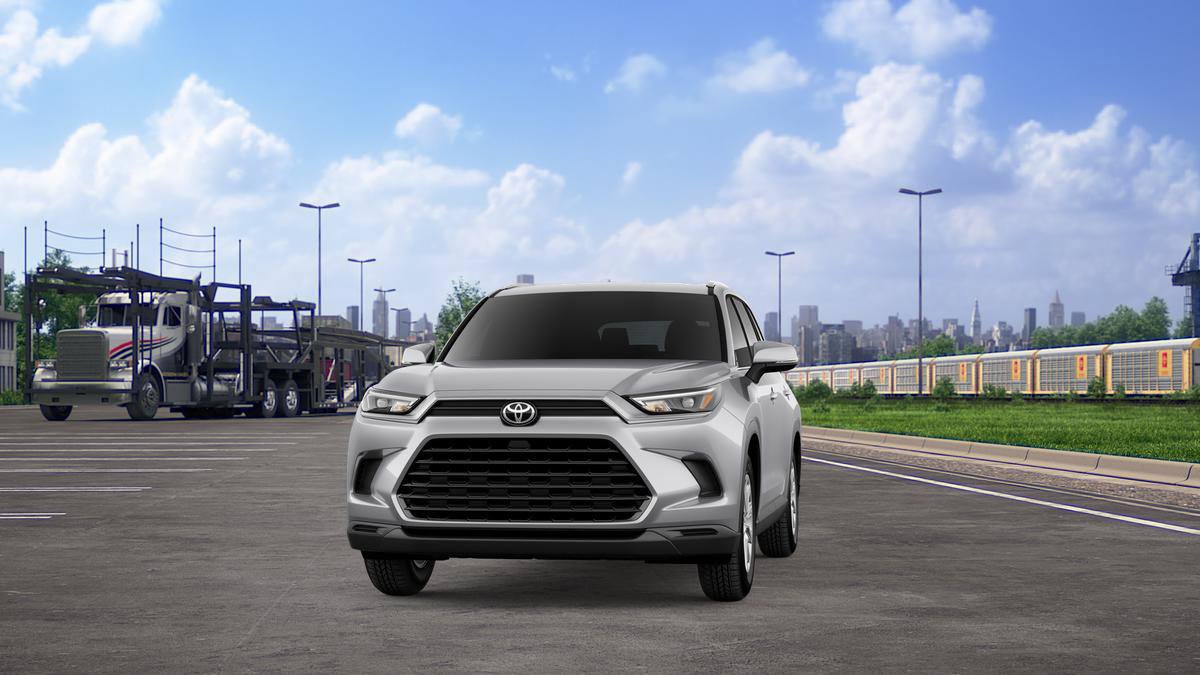 New 2026 Toyota Grand Highlander XLE image 3