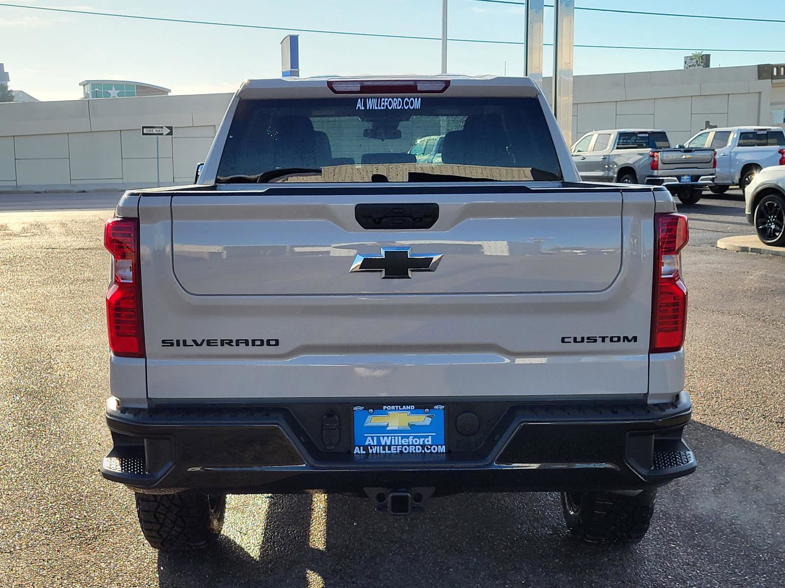 New 2026 Chevrolet Silverado 1500 Custom Trail Boss w/ LPO, Dark Essentials Package image 4