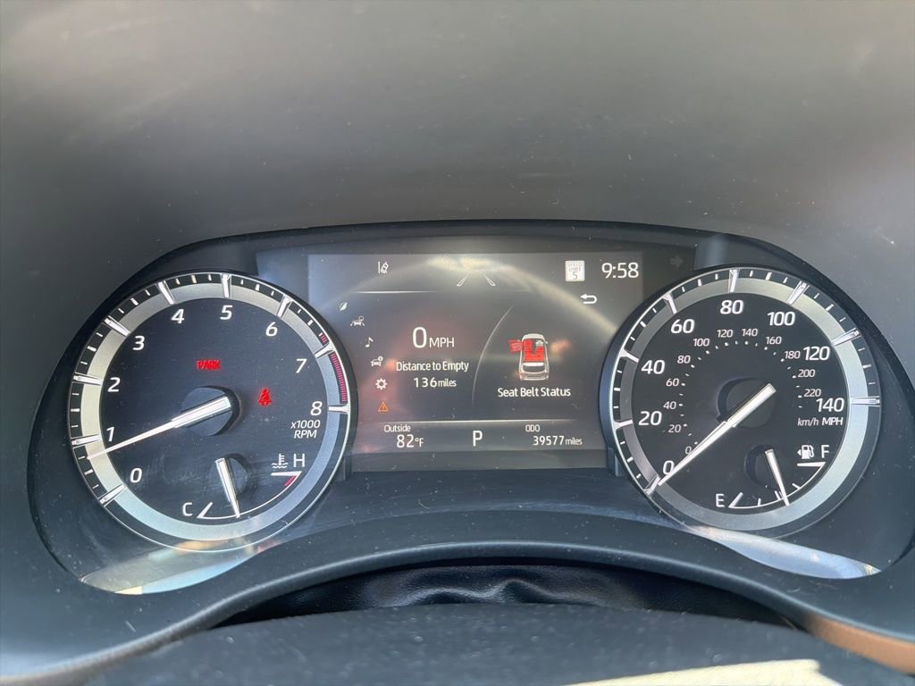 Used 2021 Toyota Highlander Limited AWD/4WD image 16