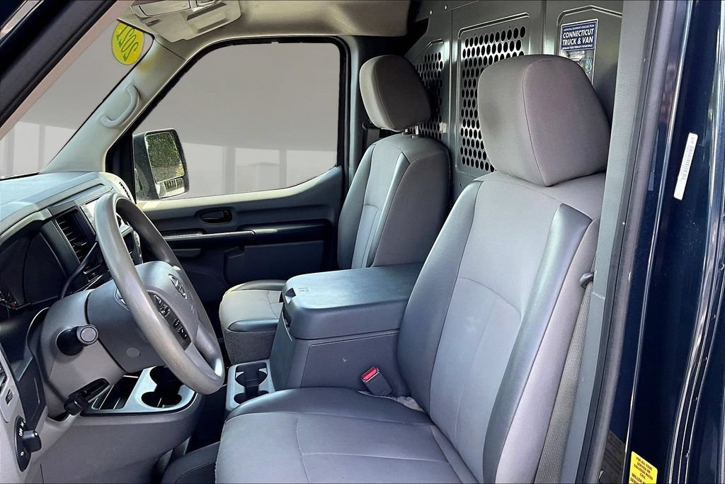 Used 2021 Nissan NV 2500 SV RWD image 18