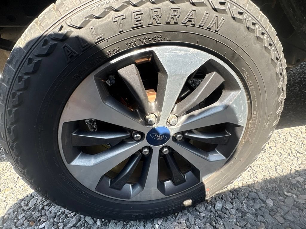 Used 2019 Ford F150 XL w/ Equipment Group 101A Mid AWD/4WD image 9
