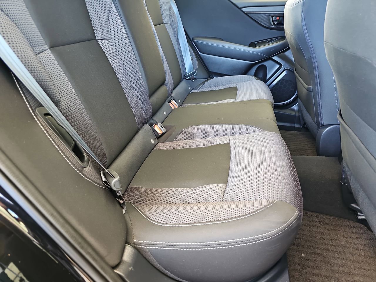 Used 2023 Subaru Outback AWD/4WD image 18
