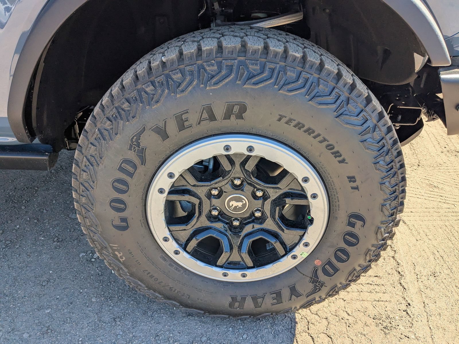 New 2025 Ford Bronco Badlands w/ Sasquatch Package AWD/4WD image 11