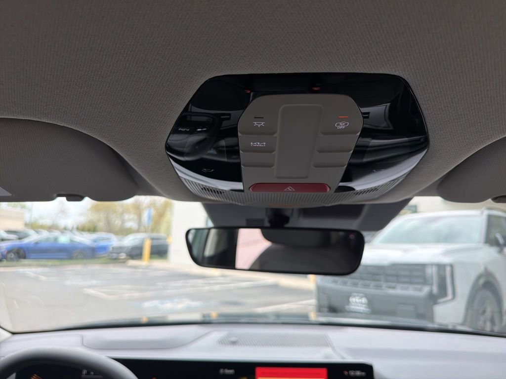 New 2026 Kia K4 LXS image 24
